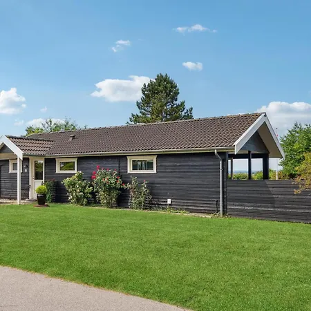 3 Bedroom Beautiful In *