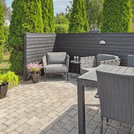 Beautiful In With Wifi Holiday home Skibby